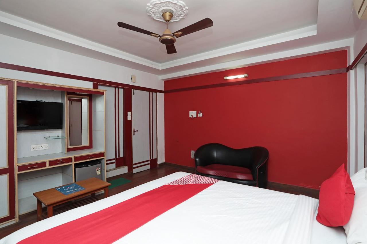 Oyo 26143 Hotel Abedin Kalkutta Exterior foto
