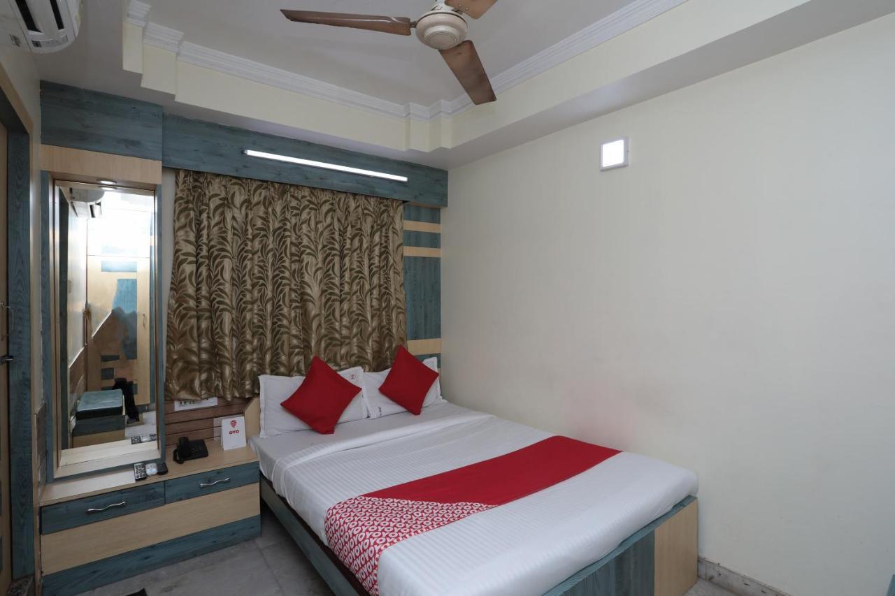 Oyo 26143 Hotel Abedin Kalkutta Exterior foto