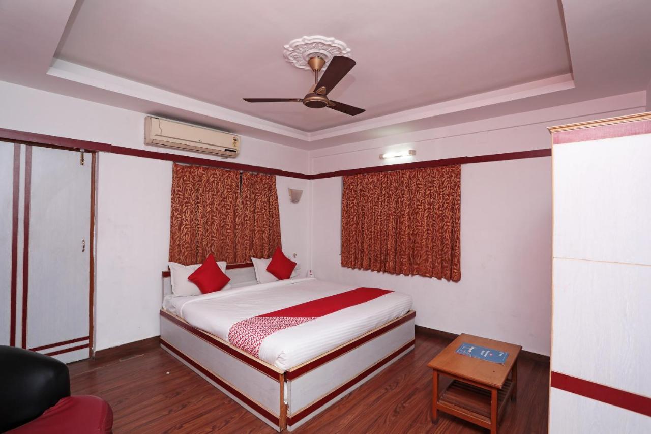 Oyo 26143 Hotel Abedin Kalkutta Exterior foto